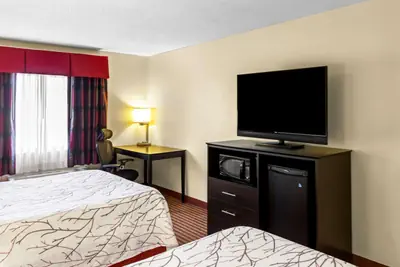 Photo 4 - Best Western Jacksonville Inn