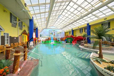Photo 2 - Comfort Inn Splash Harbor