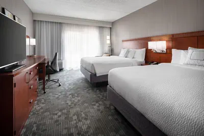Photo 4 - Courtyard by Marriott Boulder