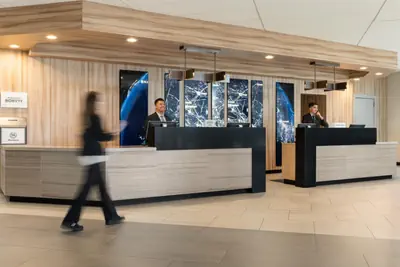 Photo 3 - Sheraton Suites Chicago O'Hare