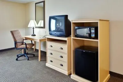 Photo 4 - Holiday Inn Express Daphne-Spanish Fort by IHG