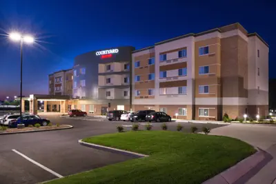 Photo 2 - Courtyard by Marriott St. Louis St. Peters