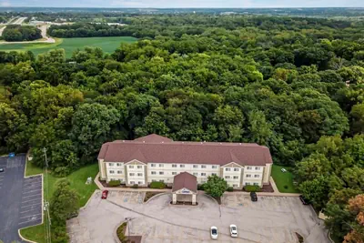 Photo 3 - Comfort Inn & Suites East Moline near I-80