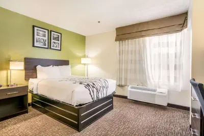 Photo 3 - Sleep Inn & Suites Jacksonville near Camp Lejeune
