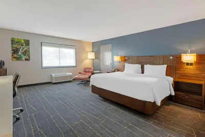 Photo 4 - The Lux Hotel & Conference Center, an Ascend Collection Hotel