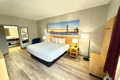 Photo 2 - Days Inn by Wyndham Statesboro