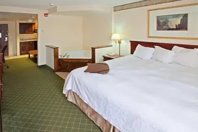 Photo 3 - Hampton Inn Marietta