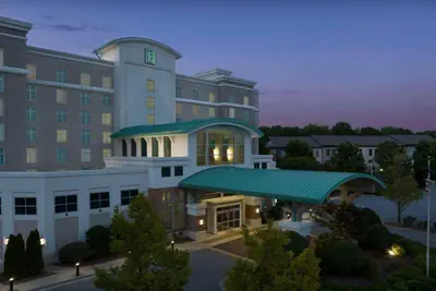 Photo 2 - Embassy Suites Atlanta - Kennesaw Town Center