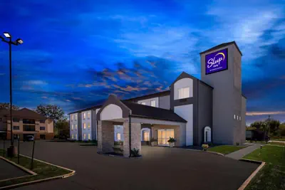 Photo 5 - Sleep Inn Springfield West