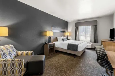 Photo 3 - Best Western Sherwood Inn & Suites