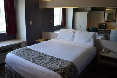 Photo 2 - Stay Express inn and Suites Atlanta Union City