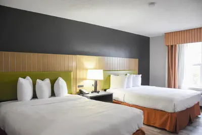 Photo 3 - Country Inn & Suites By Radisson Bloomington-Normal West, IL