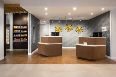 Photo 4 - Courtyard by Marriott Auburn