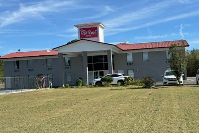 Photo 2 - Red Roof Inn Hope