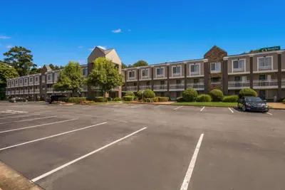 Photo 3 - Quality Inn Northlake