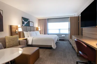 Photo 3 - Staybridge Suites Chicago O'Hare - Rosemont by IHG