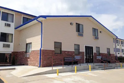 Photo 2 - Motel 6-Sedalia, MO