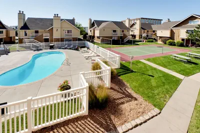 Photo 4 - Hawthorn Extended Stay by Wyndham Wichita