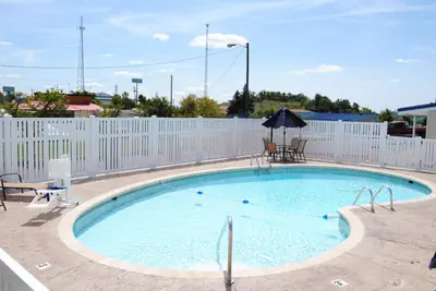 Photo 2 - Americas Best Value Inn & Suites St Clairsville Wheeling