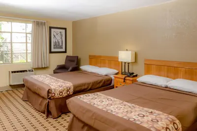 Photo 4 - Relax Inn - Bryson City