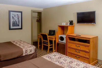 Photo 3 - Relax Inn - Bryson City