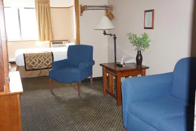 Photo 5 - Luxury Inn & Suites