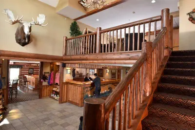 Photo 3 - Stoney Creek Inn Quincy