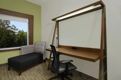 Photo 3 - Holiday Inn Express Jasper by IHG