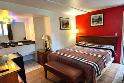 Photo 4 - Saratoga Motel By Capital O Near Midway Airport Chicago IL