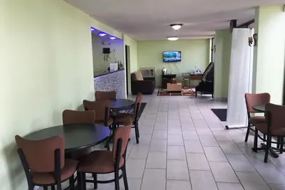 Photo 5 - Americas Best Value Inn - Malvern
