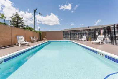 Photo 3 - Super 8 by Wyndham Grand Junction Colorado