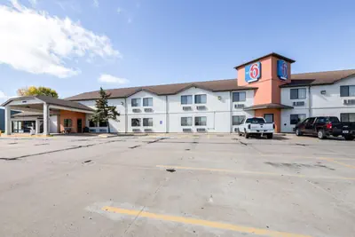 Photo 2 - Motel 6-Waterloo, IA