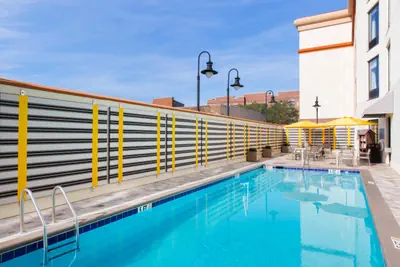 Photo 5 - DoubleTree by Hilton Historic Savannah