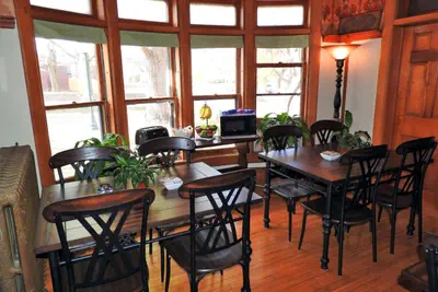 Photo 4 - Champaign Garden Inn