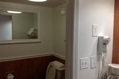 Photo 2 - Hallmarc Inn & Suites of West Memphis