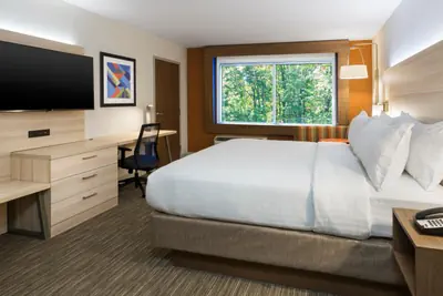 Photo 3 - Holiday Inn Express & Suites Medina by IHG