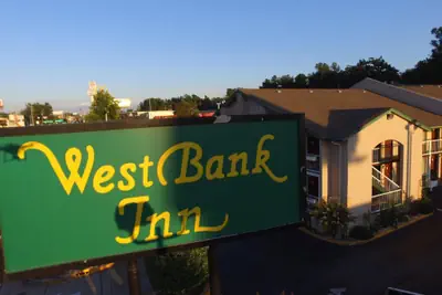 Photo 3 - West Bank Inn