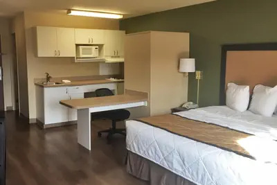 Photo 3 - Extended Stay America Select Suites - Chicago - Downers Grove