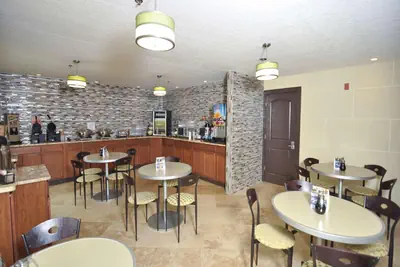 Photo 2 - Best Western Norwalk