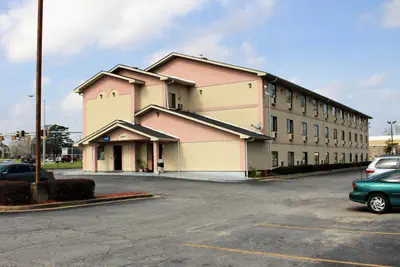 Photo 3 - Knights Inn Albany