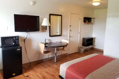 Photo 4 - Motel 6-Normal, IL - Bloomington Area