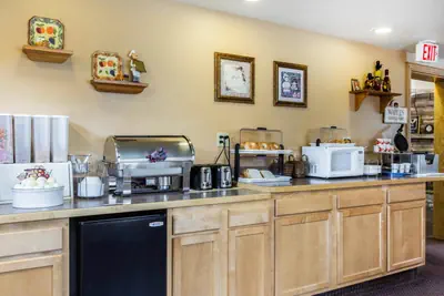 Photo 4 - Rodeway Inn Gunnison - Crested Butte