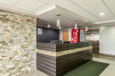 Photo 3 - Quality Inn Grove City - Columbus South