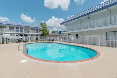 Photo 3 - Motel 6-Norcross, GA - Atlanta Northeast