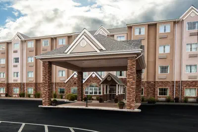 Photo 5 - Microtel Inn & Suites by Wyndham St Clairsville - Wheeling