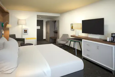Photo 4 - Holiday Inn & Suites Decatur-Forsyth by IHG