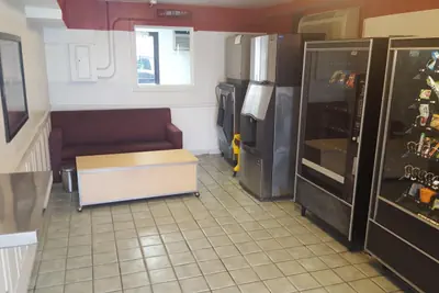 Photo 3 - Travel Inn