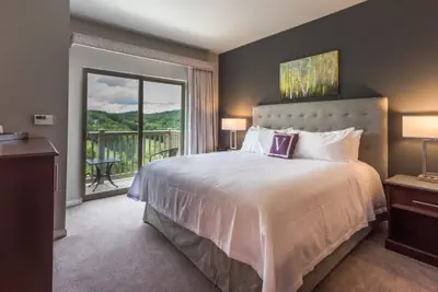 Photo 2 - Valhalla Resort Hotel