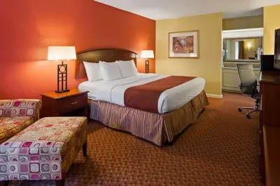 Photo 4 - Best Western Hickory