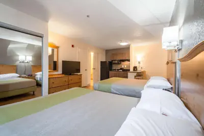 Photo 5 - Studio 6 Extended Stay - Duluth, GA - Atlanta - Gwinnett Place
